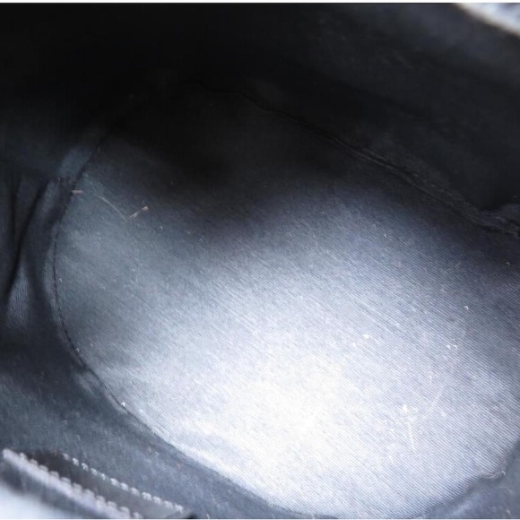 ✅REDUCED‼️ Auth KENZO Black Calfskin Bucket Bag - GORGEOUS! ✨✨ - Picture 5 of 16